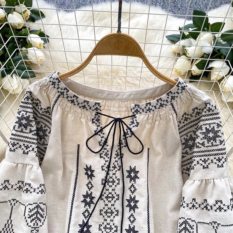 Olivenorma Boho Style Democratic Embroidery Women's Shirt