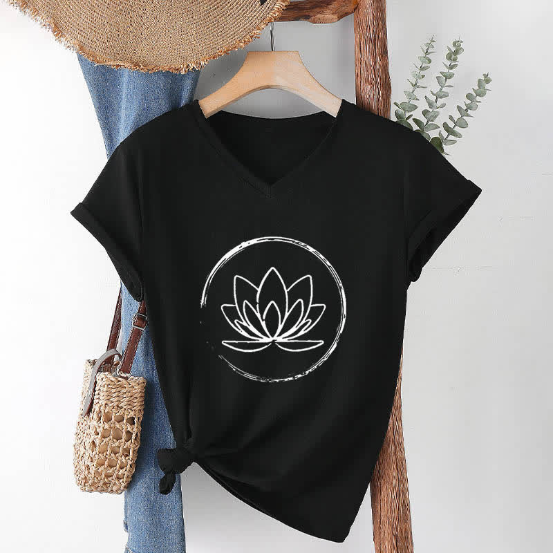 Olivenorma Boho Lotus Flower Loose V-Neck T-Shirt - Black - 2XL - image 13