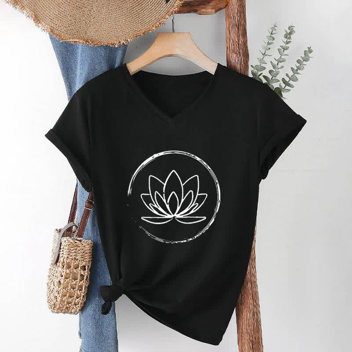 Olivenorma Boho Lotus Flower Loose V-Neck T-Shirt - Black - 2XL - image 13