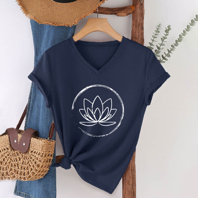 Olivenorma Boho Lotus Flower Loose V-Neck T-Shirt - Navy Blue - 2XL - image 5