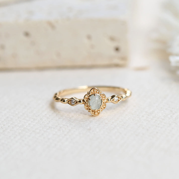 Olivenorma Vintage Natural Aquamarine Daisy Flowers Ring