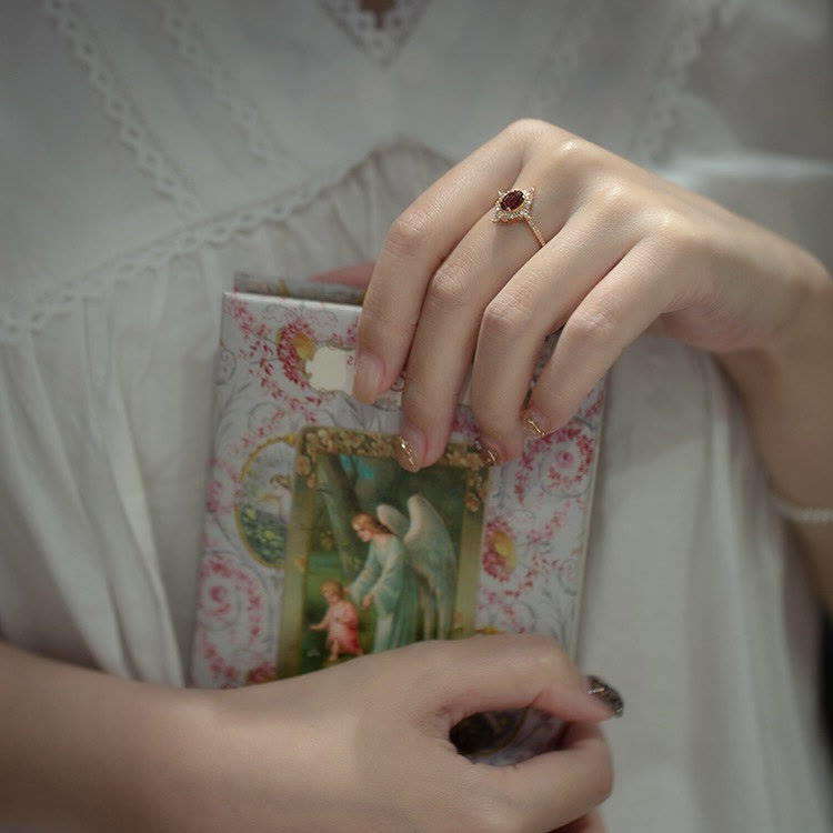 Olivenorma Vintage Ruby "Miss Rose" Atmosphere Ring