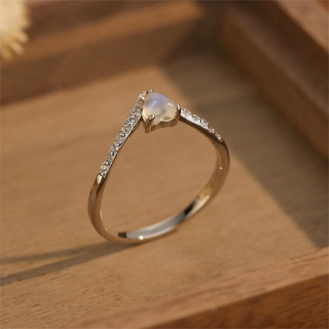 Olivenorma Heart Shape Moonstone Design Ring