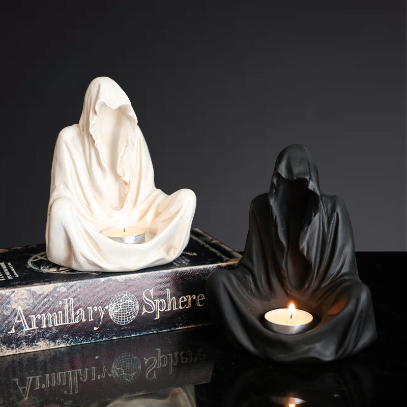 Olivenorma Ghostly Wizard Candlestick Resin Decoration Candle Holder