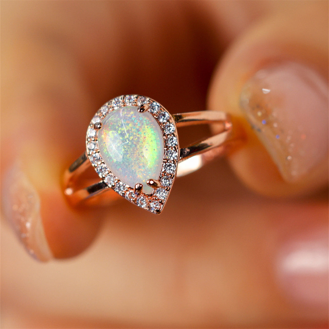 Olivenorma Water Drop Shaped Opal Light Luxury Ring