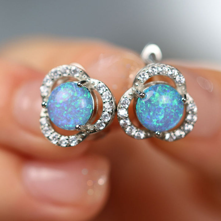 Olivenorma Opal White Zircon Clover Light Luxury Earrings