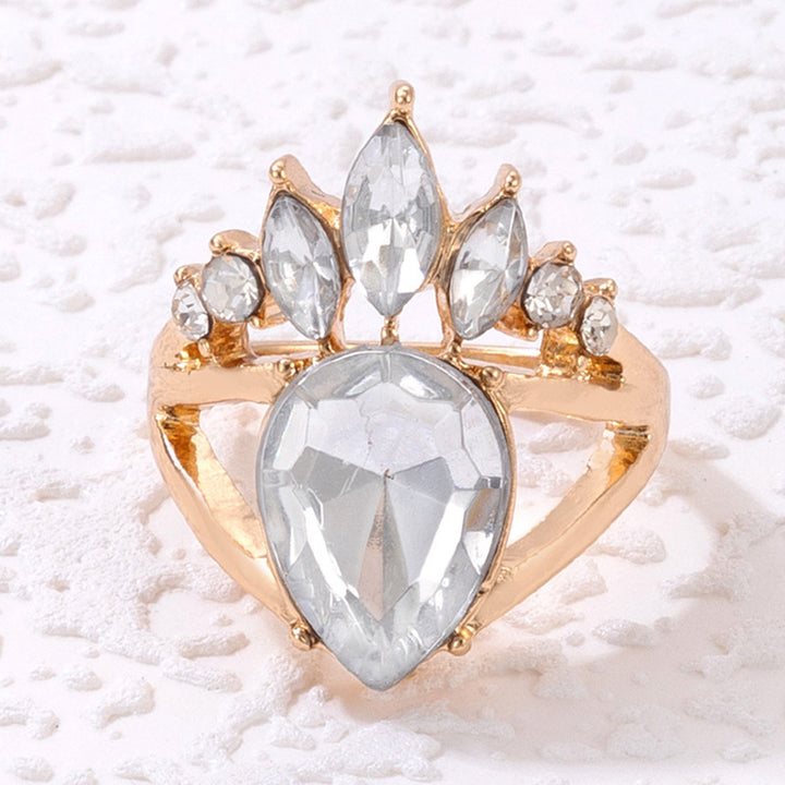 Olivenorma "Natural Beauty" - Elegant Crown Set Zirconia Premium Ring