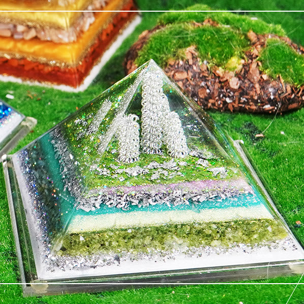 Olivenorma Peridot Prehnite Healing Orgone Pyramid