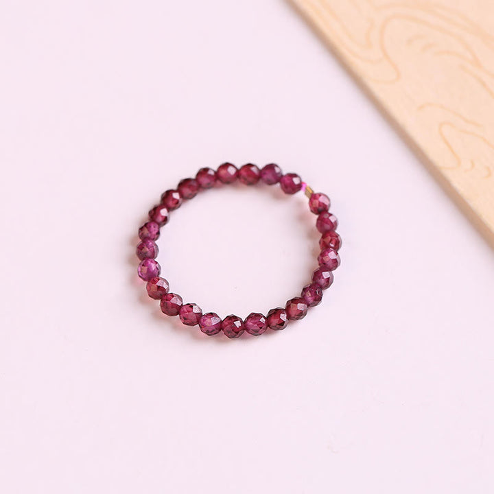 Olivenorma Extra Fine 2mm Garnet Bead Ring