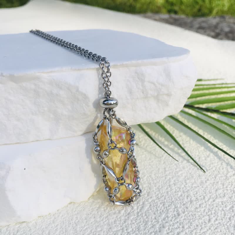 Olivenorma Rice Beads Chain Electroplated Crystal Pouch Necklace