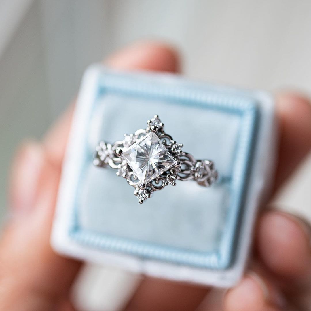 FREE Today: 3 Pcs Rose Gold Moissanite Floral Wedding Ring Set - image 2