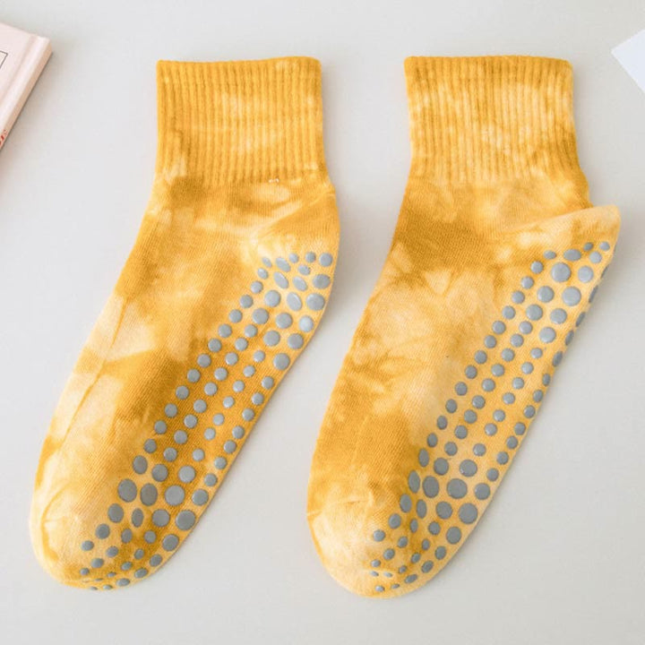 Olivenorma Tie-Dye Grip Workout Non-Slip Pilates Barre Training Socks with Breathable Cotton Stretch Fit Yoga Crew Socks - image 1