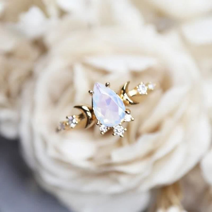 Olivenorma "Moonlight Goddess" Vintage Moonstone Adjustable Ring