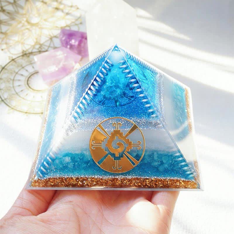 Olivenorma "Atlantis" Aquamarine Orgone Pyramid