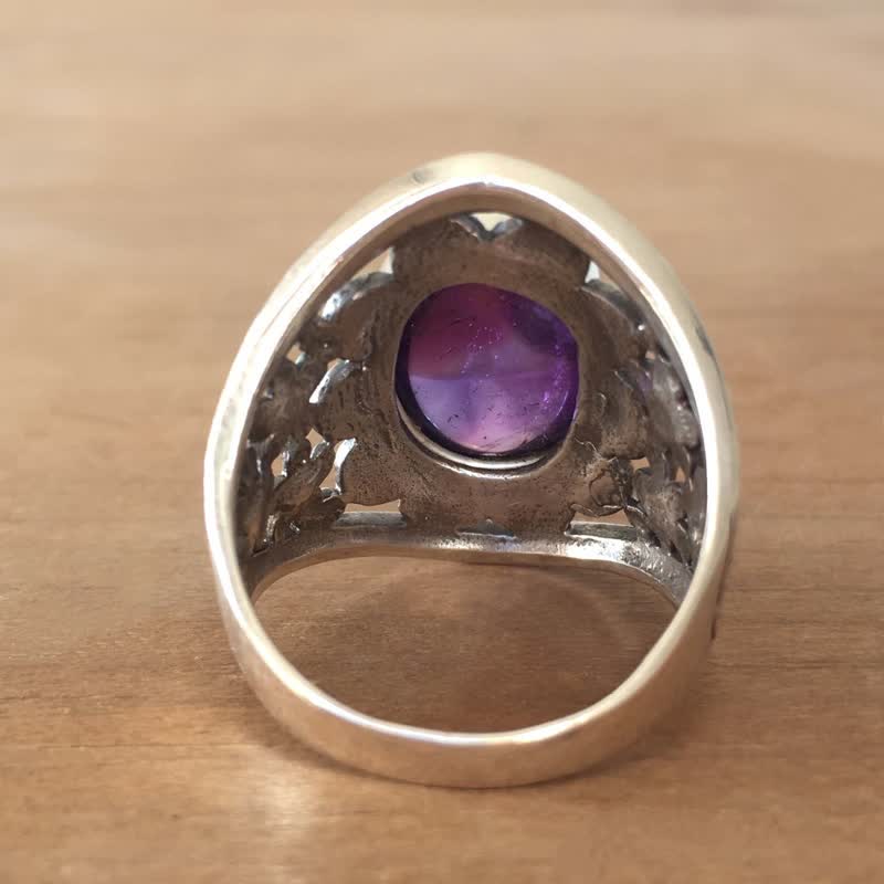 Olivenorma Natural Oval Amethyst Carved Hollow Flower Ring