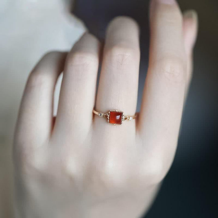 Olivenorma Simple Square Amber Thin Ring