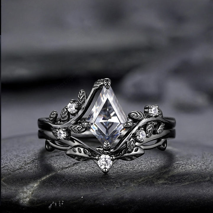 FREE Today: 2 Pcs Black Oval Gray Moissanite Engagement Ring Set - Leaf - US 11 - image 0