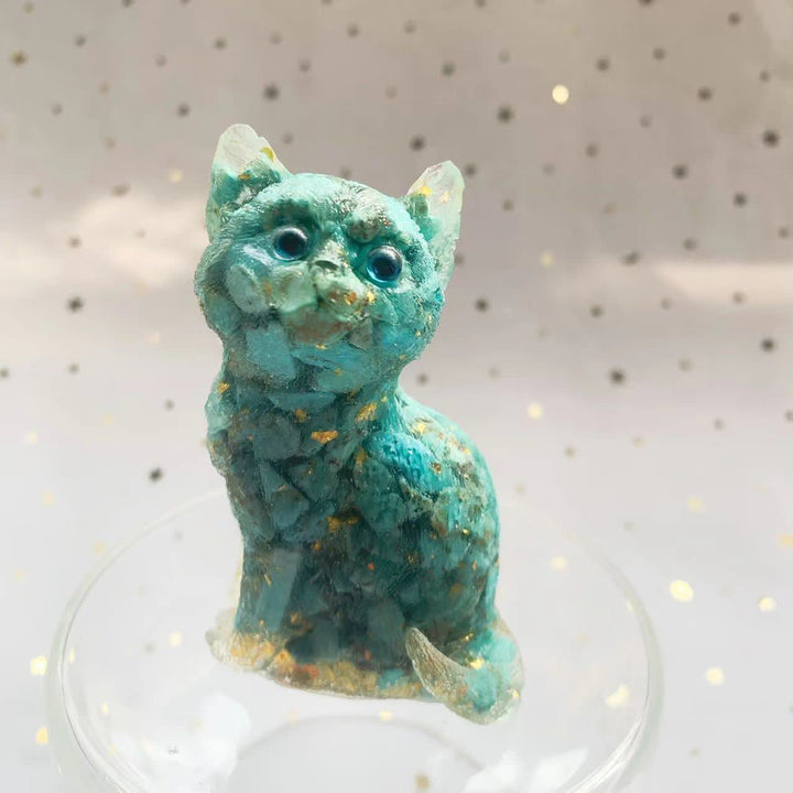 Olivenorma Crystal Resin Standing Cat Gemstone Decoration