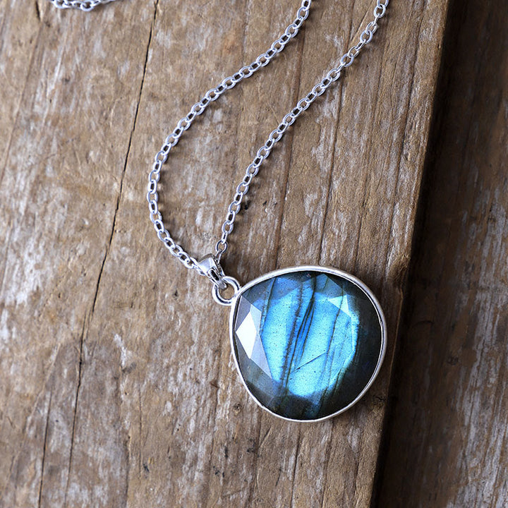 Olivenorma Labradorite Drop Cut Pendant Necklace