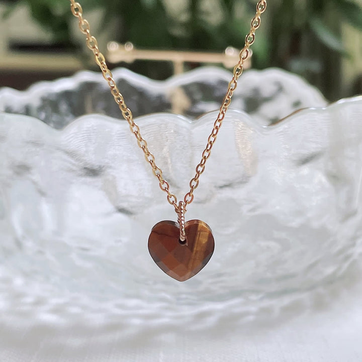 Olivenorma Natural Crystal Heart Cut Titanium Steel Necklace