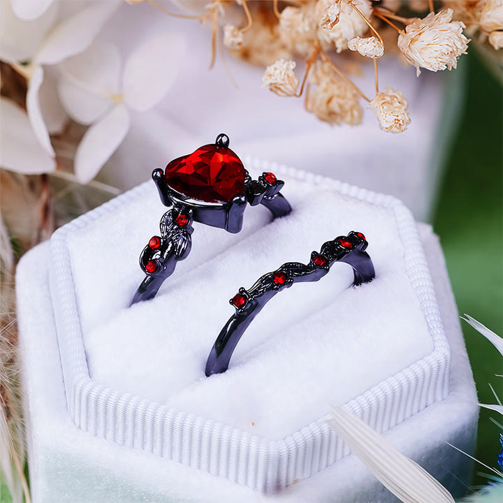 Olivenorma 2Pcs Heart Ruby Quartz Black Ring Set