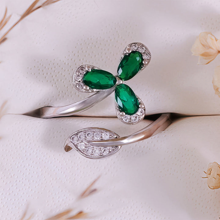 Olivenorma Emerald White Zircon Clover Adjustable Ring