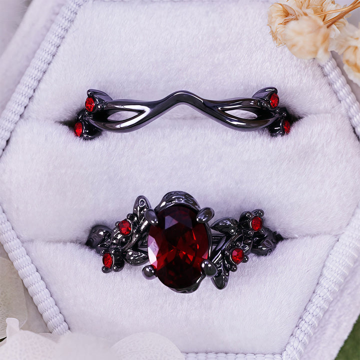 Olivenorma Vintage Black Ruby Leaf Ring