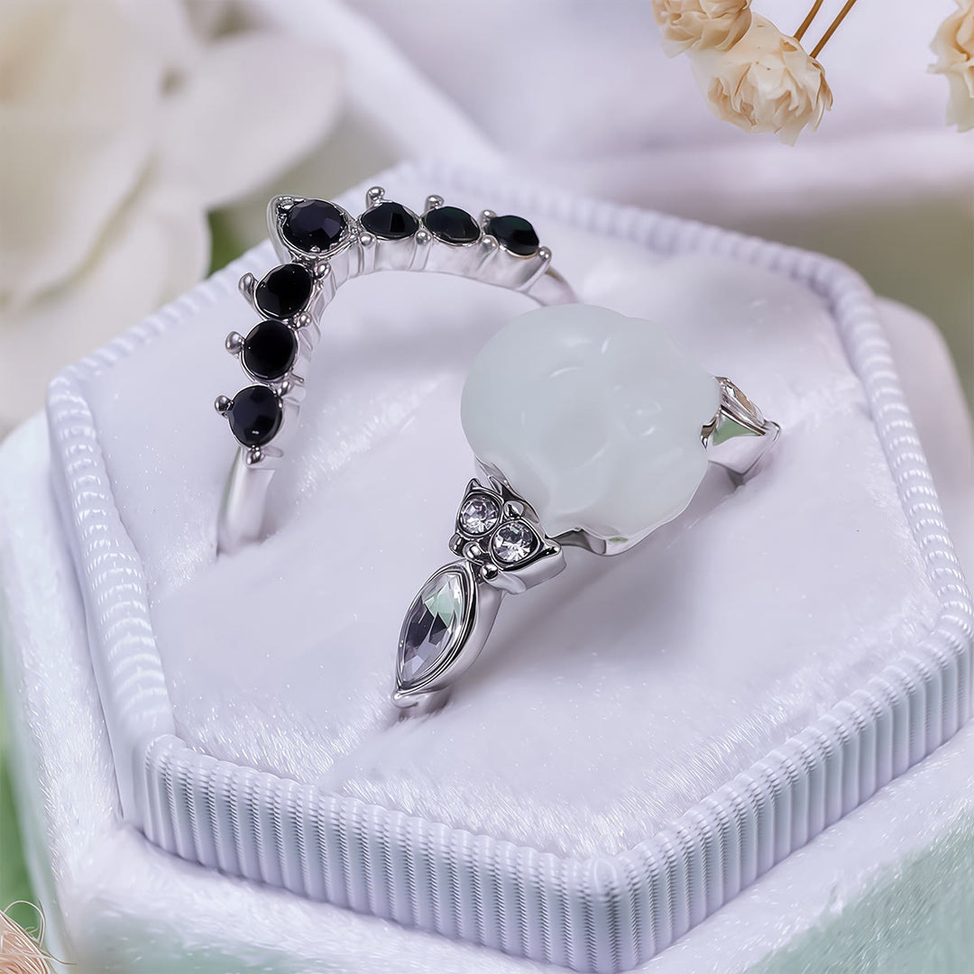 Olivenorma Gothic Resin skull and Moissanite Crown Ring Set