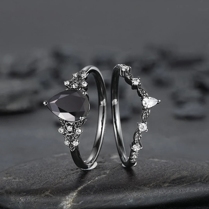 Olivenorma The Guardian's Crown Garnet & Obsidian Ring - image 14