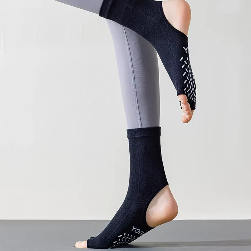 Olivenorma Women´s Open-Toe Non-Slip Five-Toe Yoga Socks - image 2
