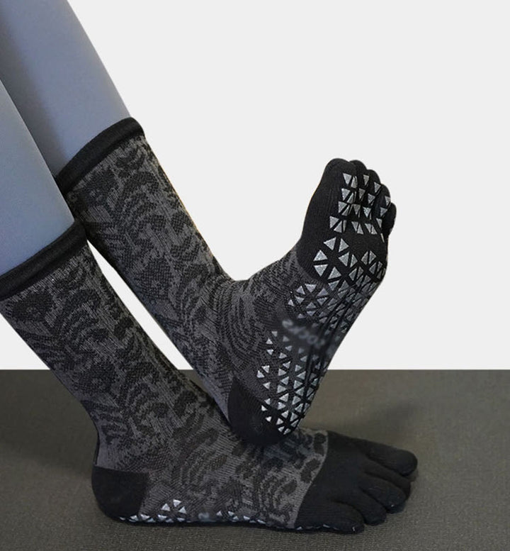Olivenorma Five-Toe Non-Slip Floral Print Yoga Socks - image 8