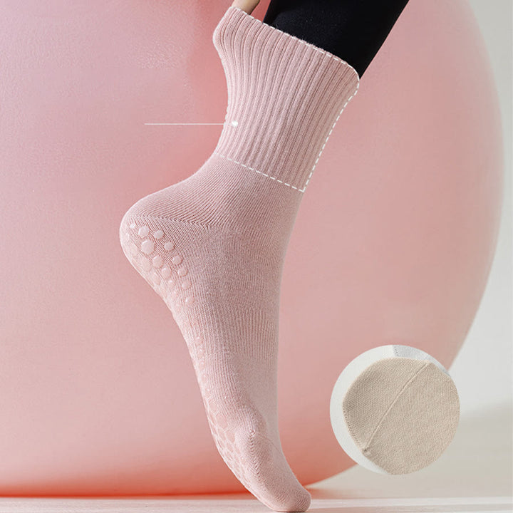 Olivenorma Full-Toe Mid-Calf Cotton Anti-Slip Breathable Workout Grip Socks Comfortable Solid Color Women's Yoga Socks - image 2