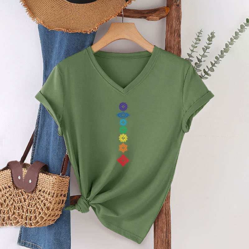 Olivenorma Vertical Seven Chakra Mandala Spiritual Graphic Women's V Neck T-Shirt - image 5