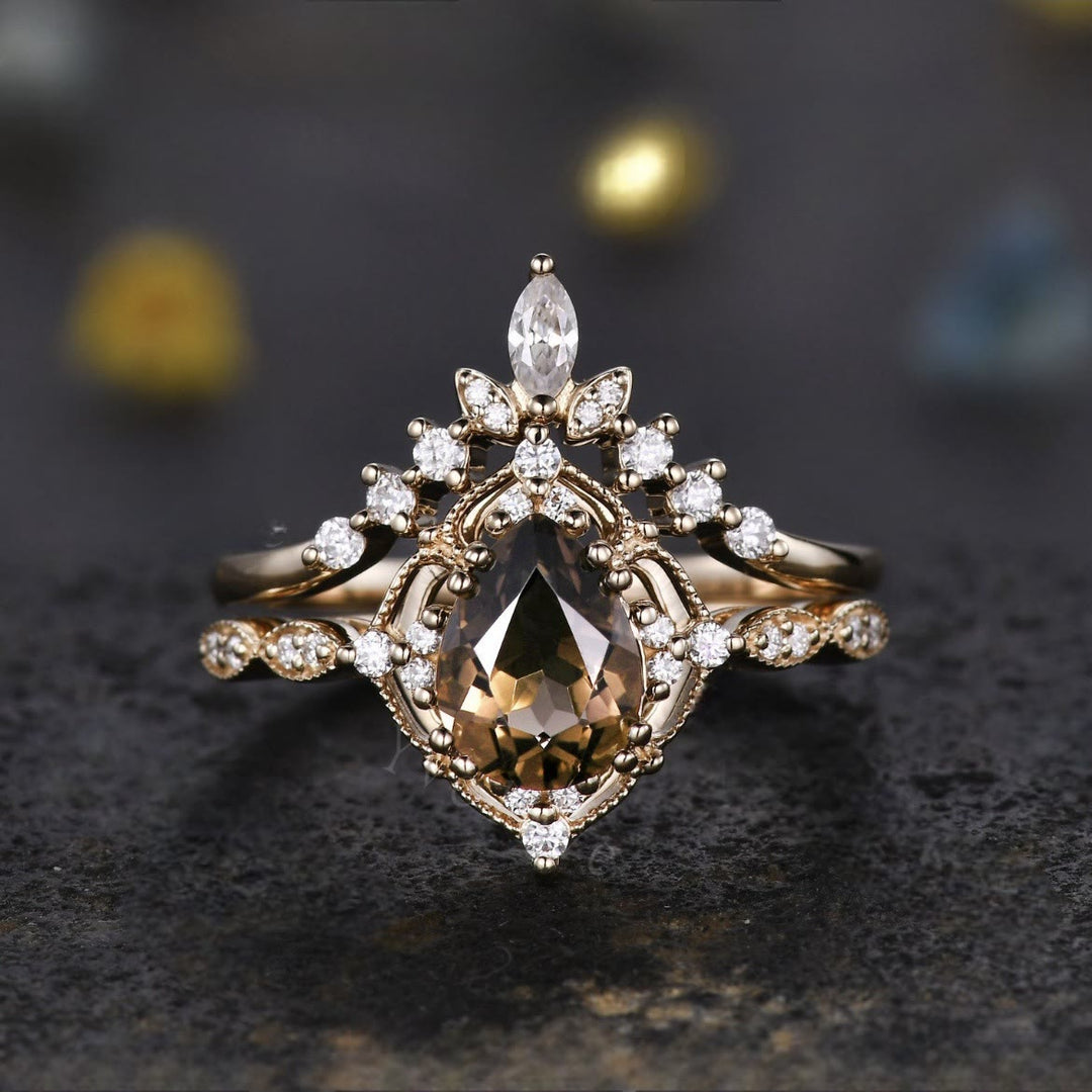 FREE Today: A Crown Designed for a Queen Oval Diamond 2Pcs Ring Set - image 16
