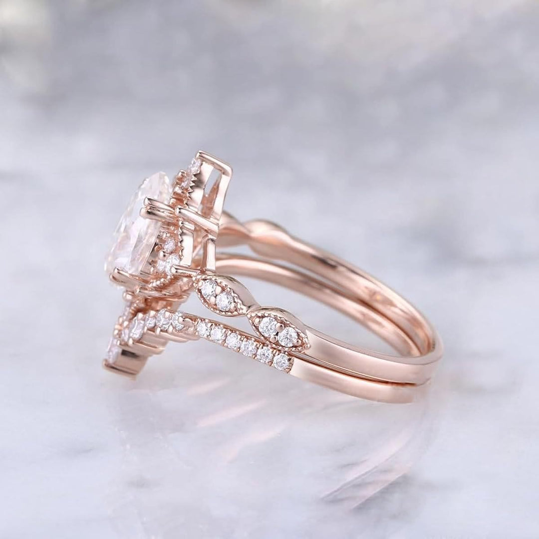 FREE Today: A Crown Designed for a Queen Oval Diamond 2Pcs Ring Set - image 9