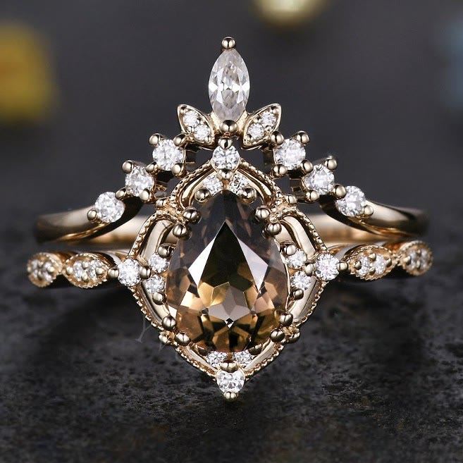 FREE Today: A Crown Designed for a Queen Oval Diamond 2Pcs Ring Set - Champagne Color - US 10 - image 13