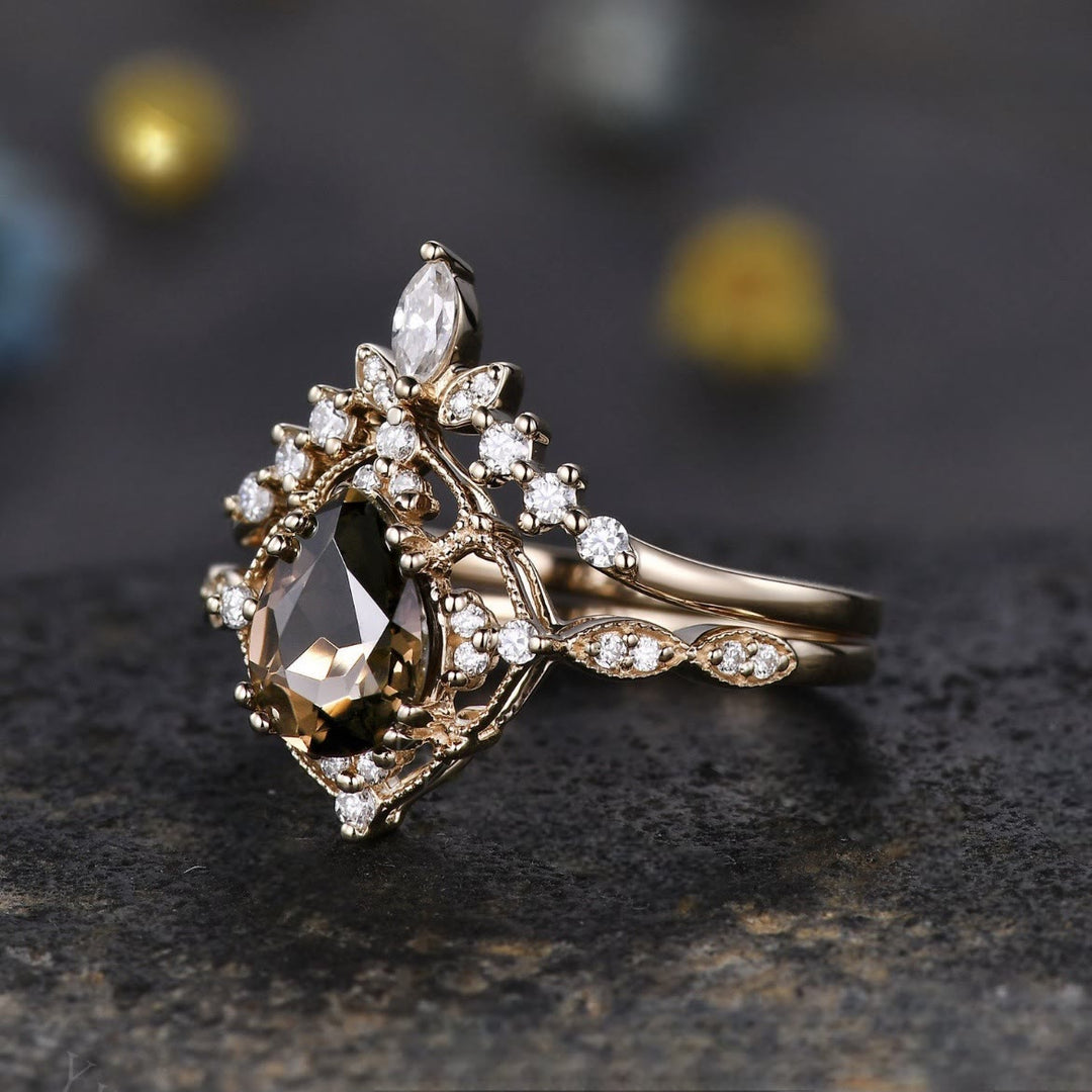 FREE Today: A Crown Designed for a Queen Oval Diamond 2Pcs Ring Set - image 14