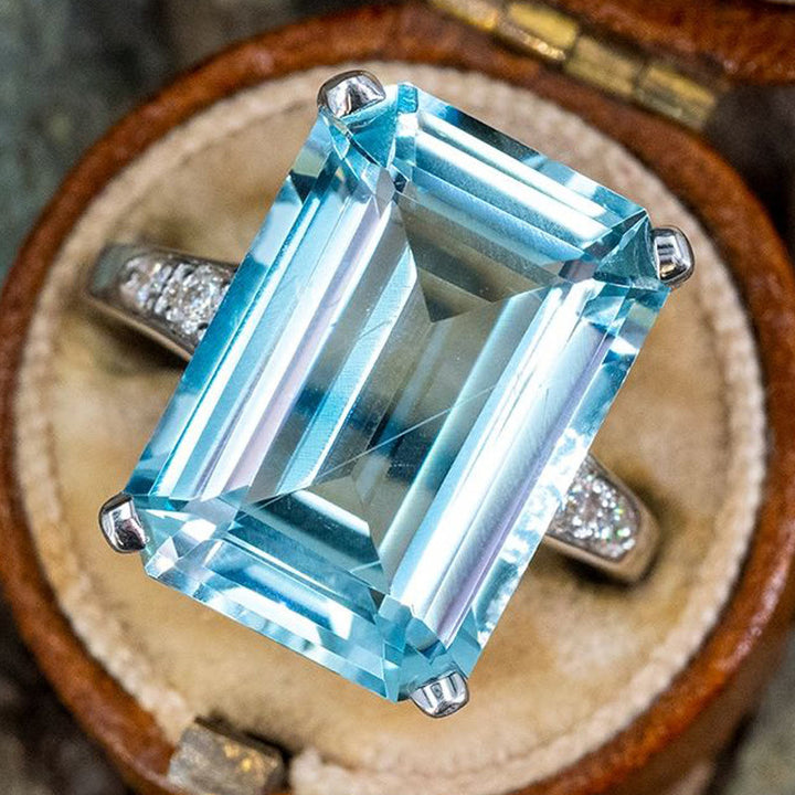 FREE Today: Vintage Aquamarine Cut Blue Topaz Cocktail Ring Size 6-10 - US 10 - image 0