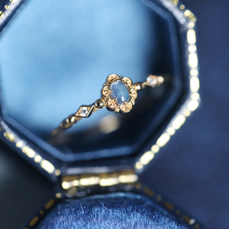 Olivenorma Vintage Natural Aquamarine Daisy Flowers Ring