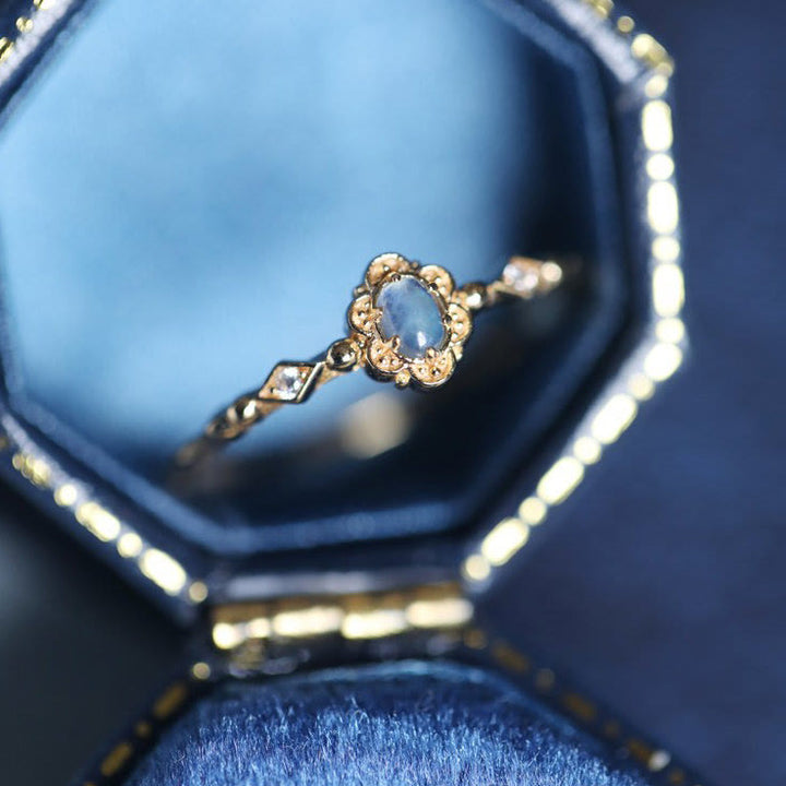 Olivenorma Vintage Natural Aquamarine Daisy Flowers Ring