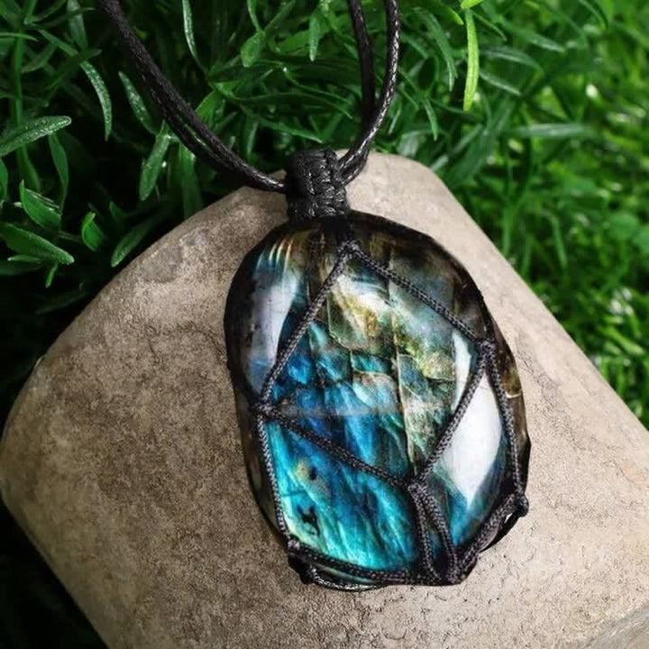 Olivenorma Wrapped Dragons Heart Natural Labradorite Stone Necklace