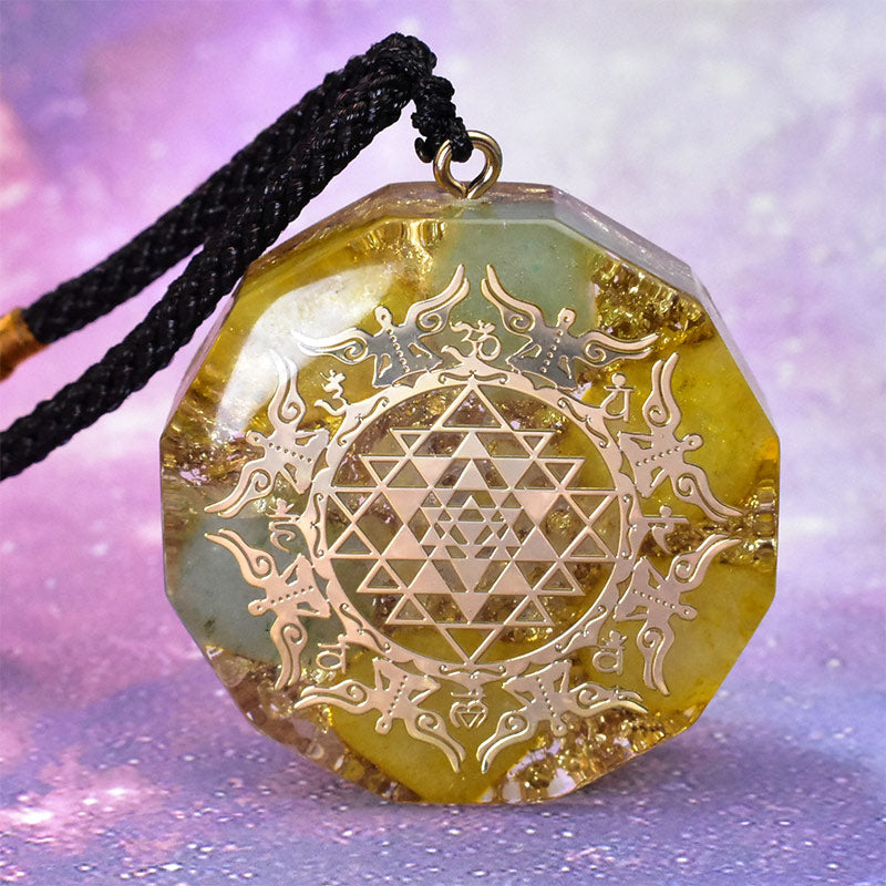 Olivenorma Clear Crystal Green Aventurine Metatron's Cube Symbol Necklace