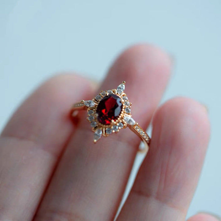 Olivenorma Vintage Ruby "Miss Rose" Atmosphere Ring