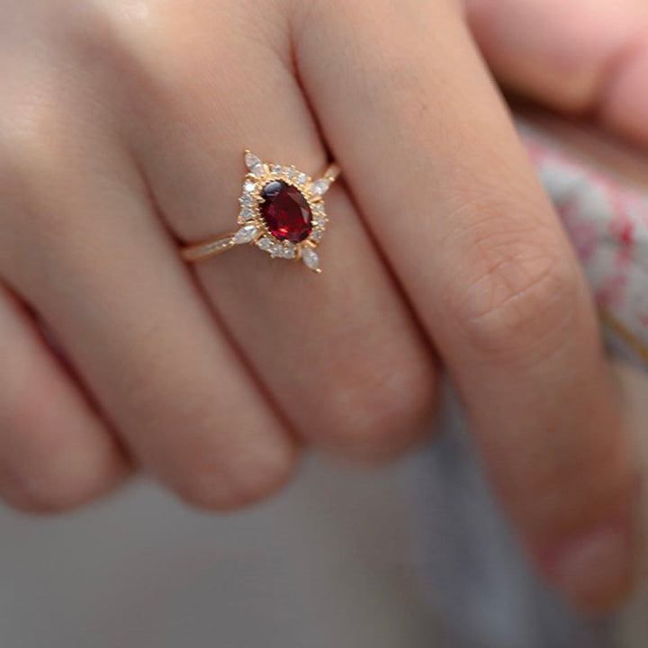 Olivenorma Vintage Ruby "Miss Rose" Atmosphere Ring