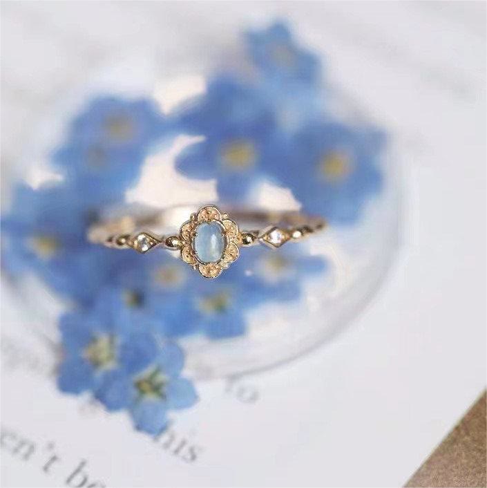 Olivenorma Vintage Natural Aquamarine Daisy Flowers Ring