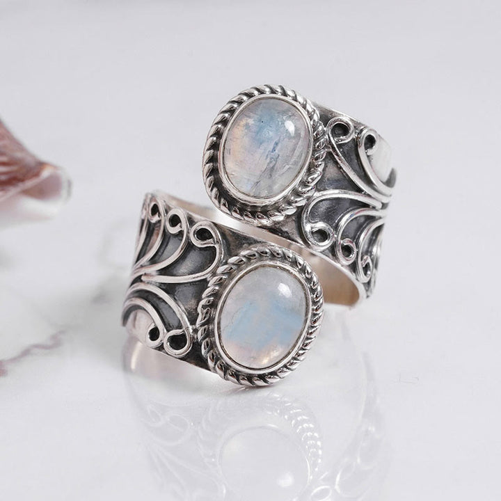 Olivenorma Creative Moonstone Ring