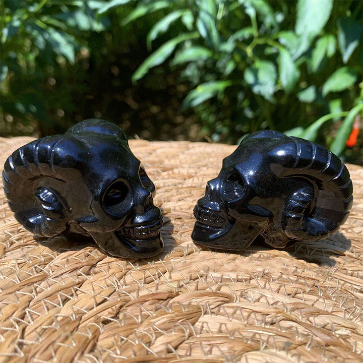 Olivenorma 40mm Obsidian Gemstone Decoration Horned Crystal Skull