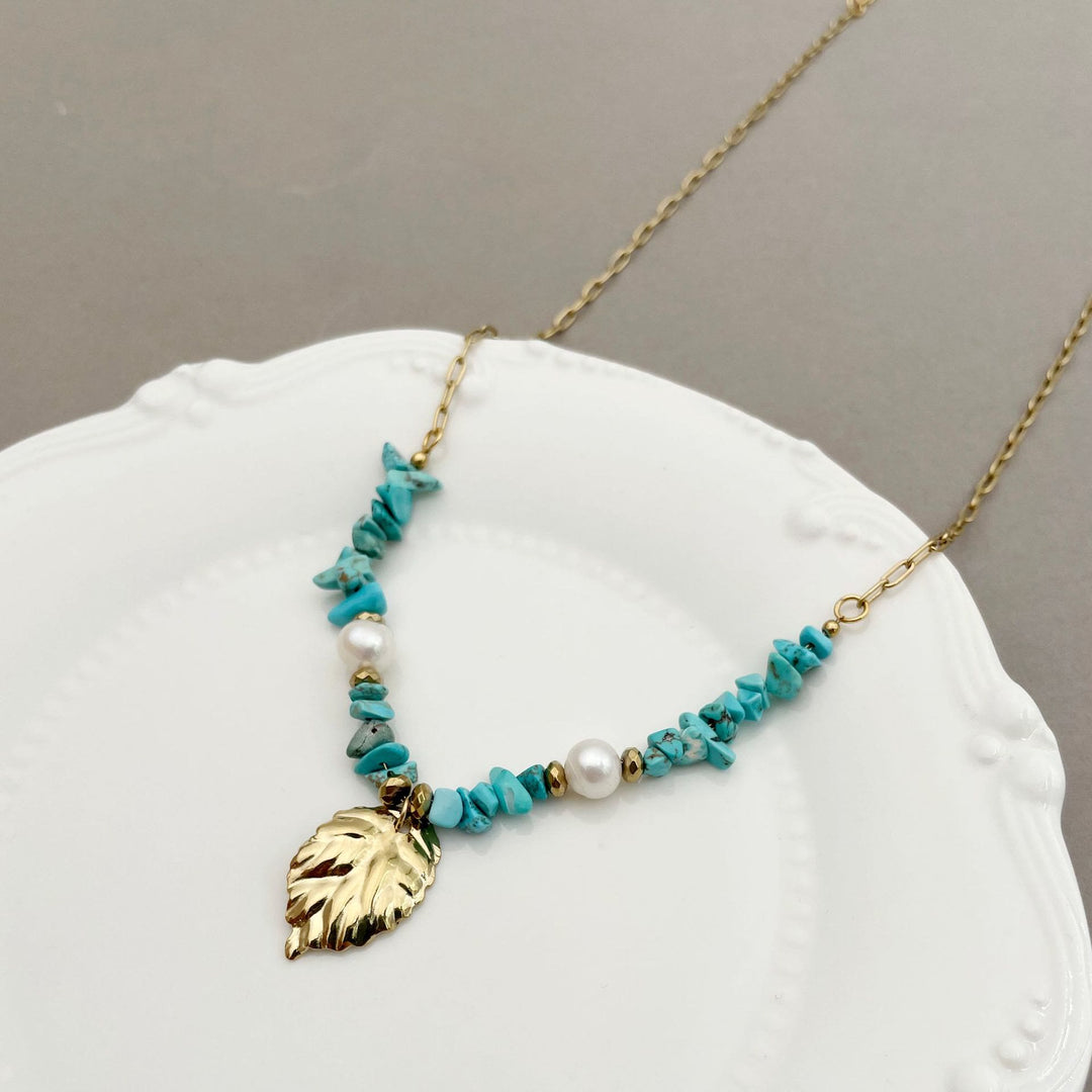 Olivenorma Natural Irregular Turquoise Leaves Pendant Necklace