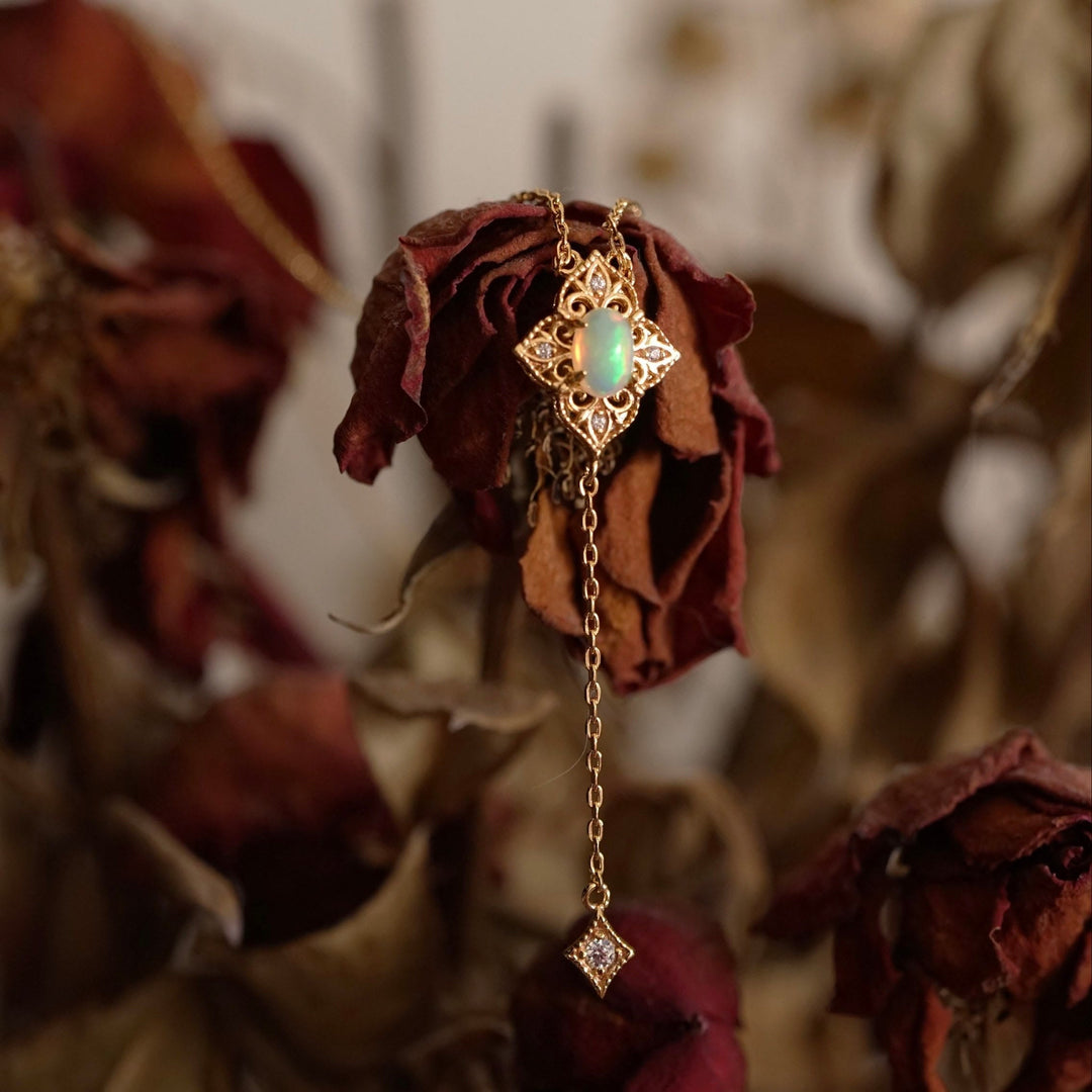 Olivenorma Vintage Petals Opal 14k Gold Necklace