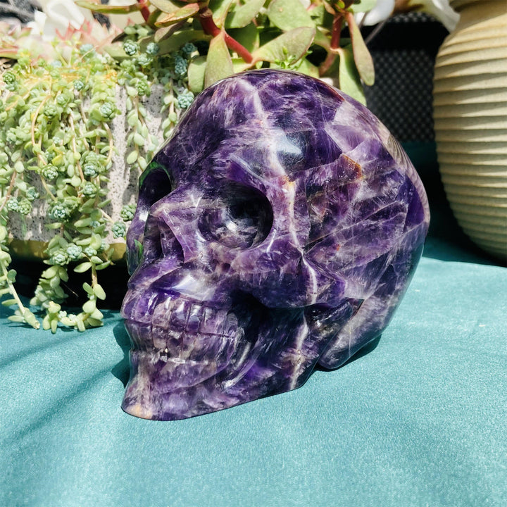 Olivenorma 10cm Natural Dream Amethyst Gemstone Decoration Crystal Skull